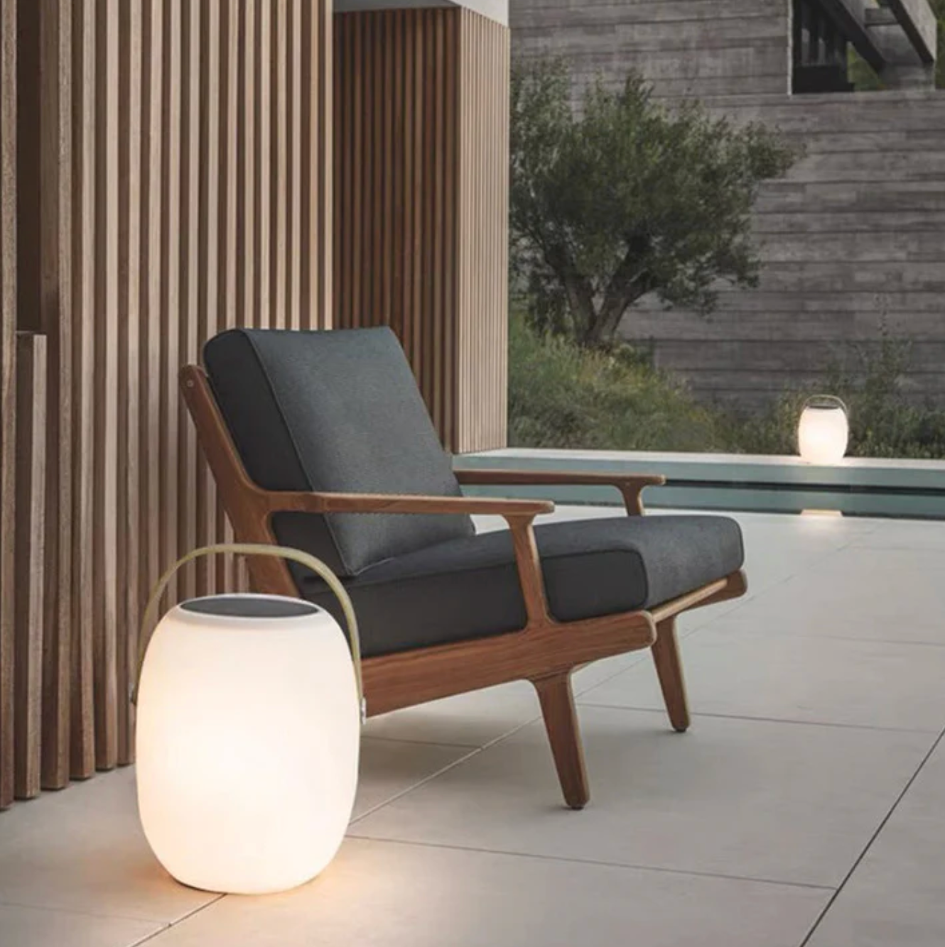 Portable LED Lamp | Cordless Solar-Powered Design with Ergonomic Handle | Soft Light for Indoor and Outdoor Use 4